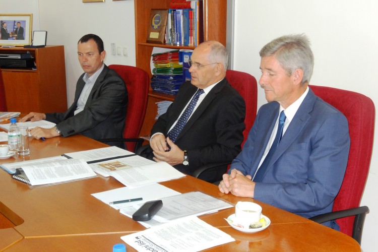 CHIEF PROSECUTOR MET WITH THE DELEGATION OF THE OFFICE OF THE STATE PROSECUTOR GENERAL OF THE REPUBLIC OF SLOVENIA. CENTRAL TOPICS OF THE MEETING PERTAINED TO THE INTERSTATE COOPERATION IN FIGHTING ALL FORMS OF CRIMES 