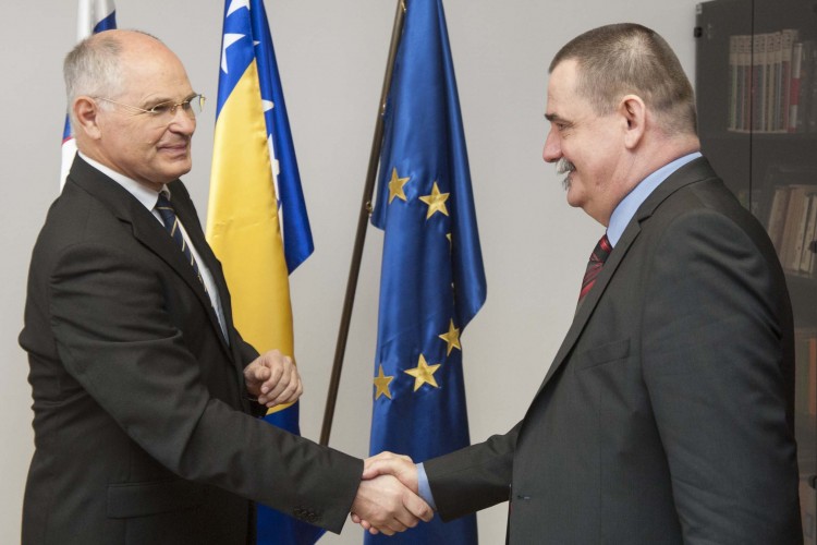 NAJVIŠI ZVANIČNICI TUŽILAŠTVA BiH I VRHOVNOG DRŽAVNOG TUŽILAŠTVA SLOVENIJE U LJUBLJANI DOGOVARALI ZAJEDNIČKU SARADNJU U BORBI PROTIV TERORIZMA I ORGANIZIRANOG KRIMINALA