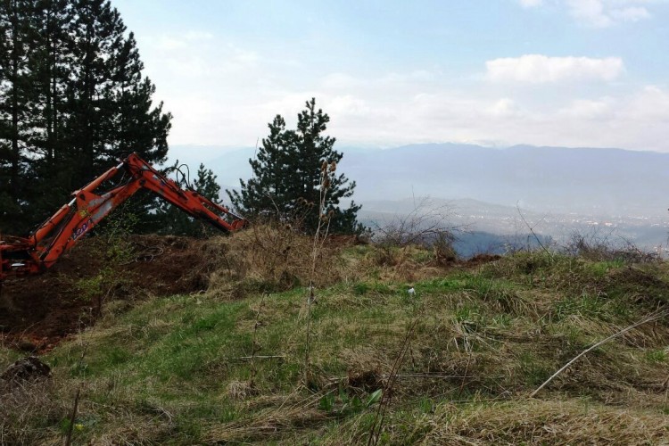 EXHUMATION CARRIED OUT AT THE SITE OF ZLATIŠTE ON TREBEVIĆ PURSUANT TO ORDER OF THE PROSECUTOR’S OFFICE OF BIH
