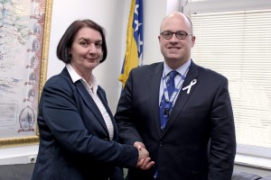 V.d. glavnog tužioca Tužilaštva BiH, Gordana Tadić, dana 30.11.2016. godine sastala se sa šefom Misije OSCE-a u BiH, ambasadorom Jonathanom Mooreom