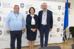 ACTING CHIEF PROSECUTOR OF BIH PROSECUTOR’S OFFICE GORDANA TADIĆ MEETS WITH MURIZ MEMIĆ AND  ATTORNEY IFET FERAGET 