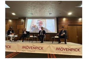 GLAVNI TUŽILAC SA SARADNICIMA NA KONFERENCIJI O PROCESUIRANJU KRIVIČNOG DJELA IZAZIVANJE NACIONALNE, RASNE I VJERSKE MRŽNJE, RAZDORA I NETRPELJIVOSTI