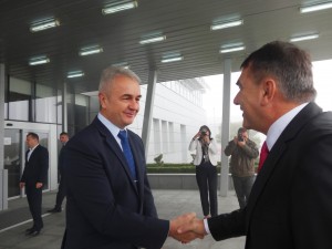 GLAVNI TUŽILAC SALIHOVIĆ I ZVANIČNICI TUŽILAŠTVA BiH POSJETILI SIPA-u I SASTALI SE SA DIREKTOROM SIPA-e I NJEGOVIM NAJBLIŽIM SARADNICIMA