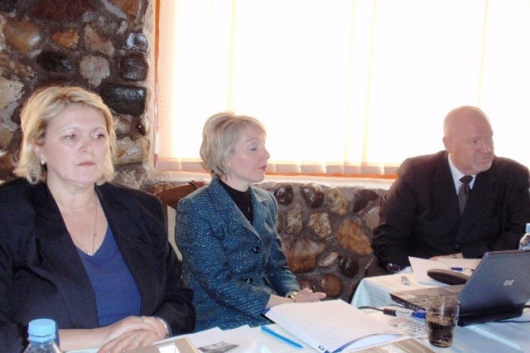 ON APRIL 19, 2012 THE REPRESENTATIVES OF THE PROSECUTOR'S OFFICE OF BIH ATTENDED A ROUNDTABLE ON PROSECUTION OF WAR CRIMES, ORGANIZED BY THE OSCE MISSION IN BIH IN SREBRENICA