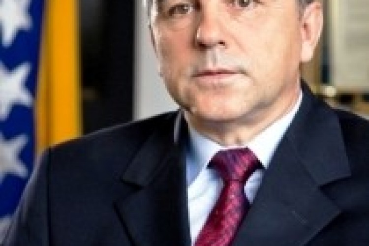 НА ОСНОВУ ПРОТОКОЛА О САРАДЊИ, ТУЖИЛАШТВО БиХ ЗАТРАЖИЛО ОД ТУЖИЛАШТВА ЗА РАТНЕ ЗЛОЧИНЕ РЕПУБЛИКЕ СРБИЈЕ ДОСТАВУ СПИСКА ЛИЦА, ДРЖАВЉАНА БиХ, ЗА КОЈИМА СУ ОРГАНИ РЕПУБЛИКЕ СРБИЈЕ РАСПИСАЛИ ПОТЈЕРНИЦЕ