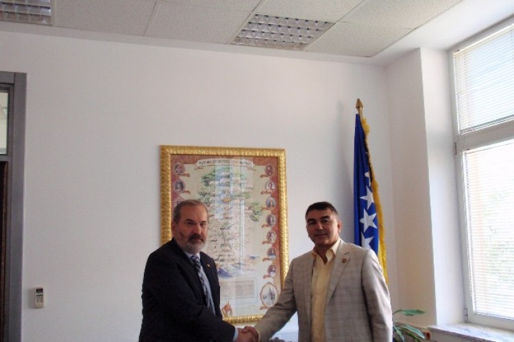 U SARAJEVU ODRŽAN SASTANAK DELEGACIJA TUŽILAŠTVA BiH I DRŽAVNOG ODVJETNIŠTVA REPUBLIKE HRVATSKE NA NAJVIŠEM NIVOU