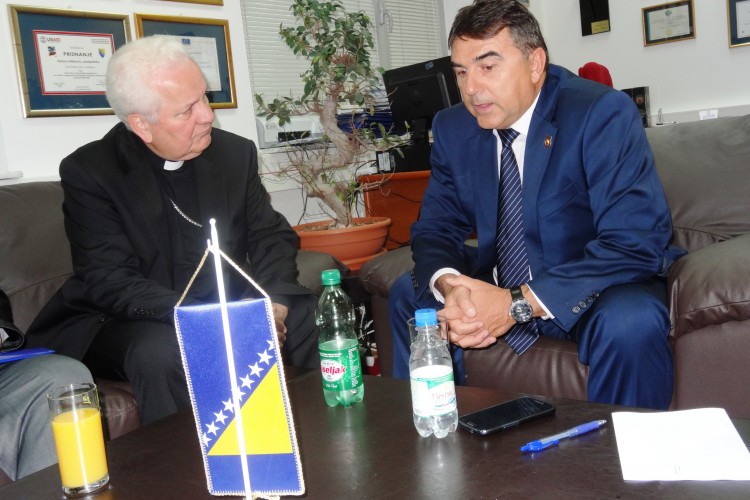 MONSIGNOR FRANJO KOMARICA, BISHOP OF BANJA LUKA, VISITED THE PROSECUTOR’S OFFICE OF BIH AND MET WITH THE CHIEF PROSECUTOR
