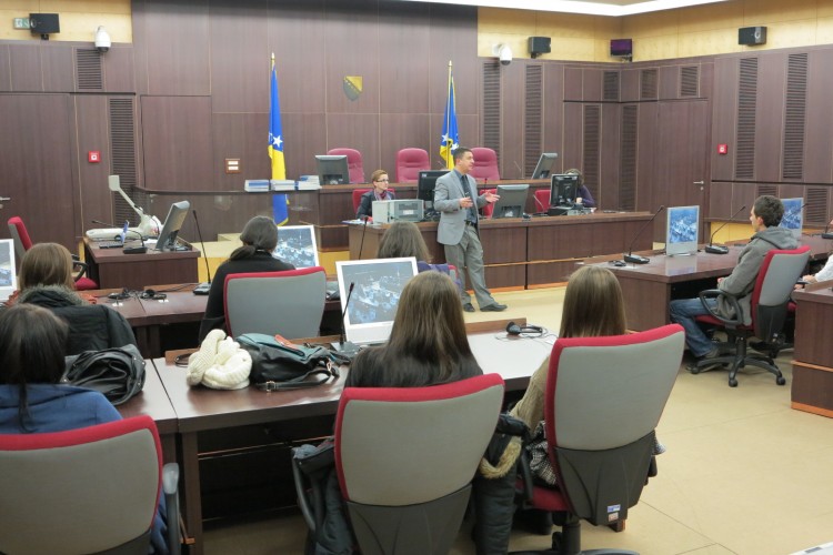 REPRESENTATIVES OF THE PROSECUTOR'S OFFICE OF BIH GAVE PRESENTATIONS TO LAW FACULTY STUDENTS FROM ZENICA