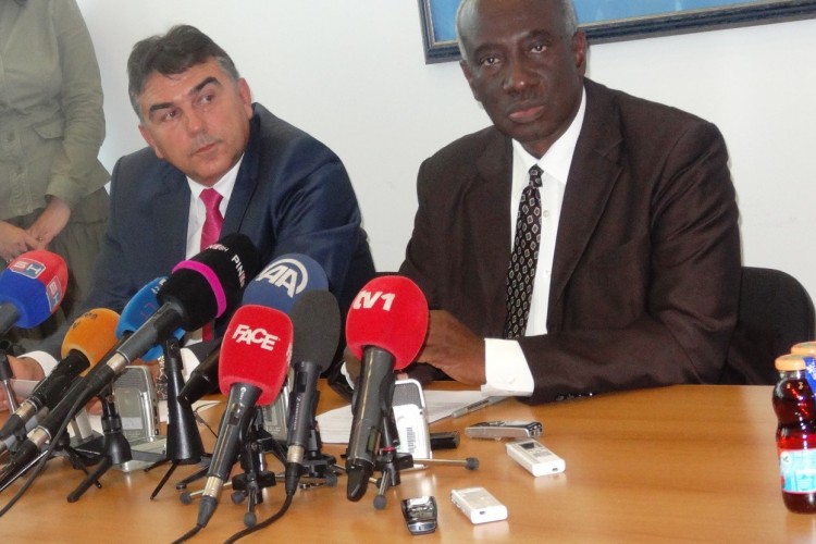 CHIEF PROSECUTOR GORAN SALIHOVIĆ MET WITH PROSECUTOR OF THE MECHANISM FOR INTERNATIONAL CRIMINAL TRIBUNALS (MICT) HASSAN B. JALLOW. PROSECUTOR JALLOW VOICED HIS PRAISE FOR THE WORK AND EFFORTS OF THE PROSECUTOR’S OFFICE OF BIH