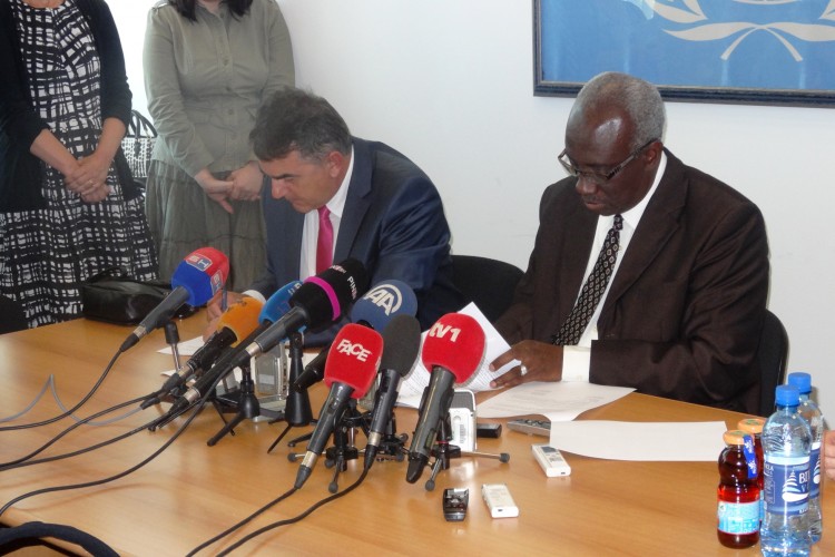 CHIEF PROSECUTOR GORAN SALIHOVIĆ MET WITH PROSECUTOR OF THE MECHANISM FOR INTERNATIONAL CRIMINAL TRIBUNALS (MICT) HASSAN B. JALLOW. PROSECUTOR JALLOW VOICED HIS PRAISE FOR THE WORK AND EFFORTS OF THE PROSECUTOR’S OFFICE OF BIH