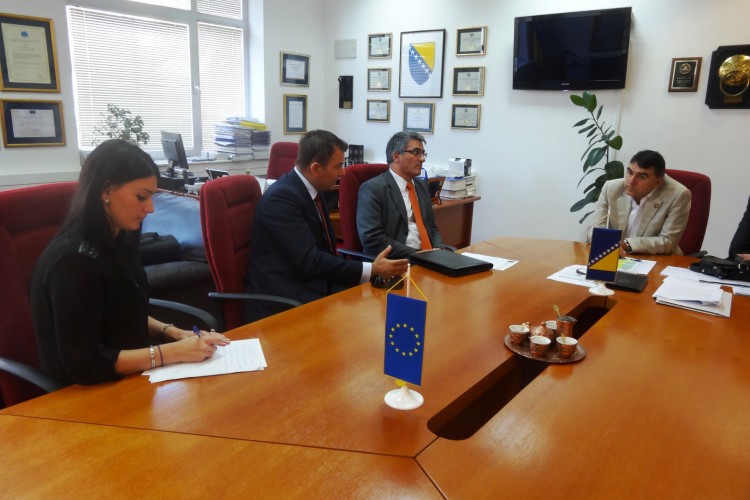 GLAVNI TUŽILAC SE SASTAO SA POLICIJSKIM ATAŠEOM AMBASADE ITALIJE. RAZGOVARANO O REALIZACIJI PROJEKATA MEĐUNARODNE SARADNJE U BORBI PROTIV ORGANIZIRANOG KRIMINALA