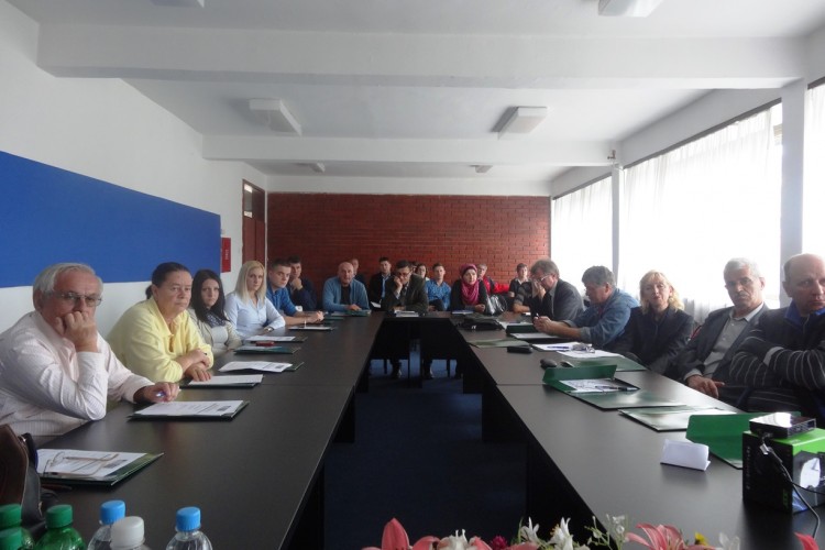 OKRUGLI STOL O PRIBLIŽAVANJU RADA TUŽITELJSTVA BiH I SUDA BiH LOKALNIM ZAJEDNICAMA ODRŽAN U KLADNJU