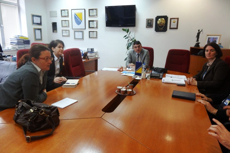 CHIEF PROSECUTOR MET WITH REPRESENTATIVES OF THE ICMP IN BIH. UPCOMING ACTIVITIES ON LOCATING AND EXHUMING MASS GRAVES WERE DISCUSSED