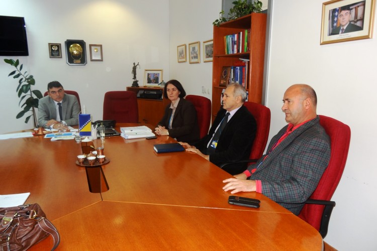 CHIEF PROSECUTOR MET WITH REPRESENTATIVES OF THE ICMP IN BIH. UPCOMING ACTIVITIES ON LOCATING AND EXHUMING MASS GRAVES WERE DISCUSSED