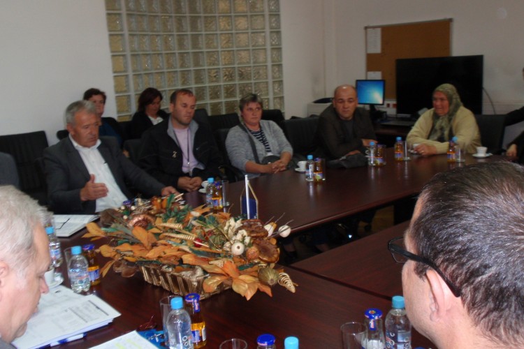 РУКОВОДСТВО ПОСЕБНОГ ОДЈЕЛА ЗА РАТНЕ ЗЛОЧИНЕ ОДРЖАЛО САСТАНАК СА ПРЕДСТАВНИЦИМА ЖРТАВА ИЗ ЗВОРНИКА И ОКОЛИНЕ