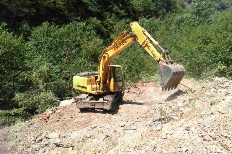 U OPĆINI FOČA PROVEDENA EKSHUMACIJA PO NALOGU TUŽILAŠTVA BiH; PRONAĐENO NAJMANJE PET NEKOMPLETNIH TIJELA