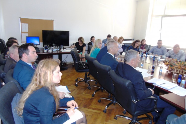 ОДРЖАН ВАНРЕДНИ САСТАНАК УДАРНЕ ГРУПЕ ЗА БОРБУ ПРОТИВ ТРГОВИНЕ ЉУДИМА И ИЛЕГАЛНИХ МИГРАЦИЈА У БиХ