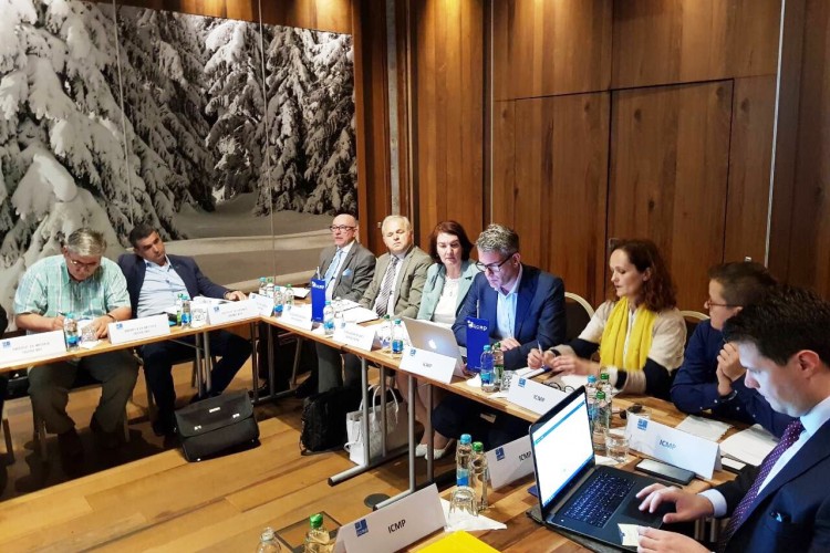 ТУЖИЛАШТВИМА ПРЕЗЕНТОВАНИ РЕЗУЛТАТИ ПРЕОСТАЛИХ  ИЗВЈЕШТАЈА О ПРЕГЛЕДУ И ИДЕНТИФИКАЦИЈАМА У ОБЈЕКТИМА ЗА ПОХРАНУ ПОСМРТНИХ ОСТАТАКА У БиХ