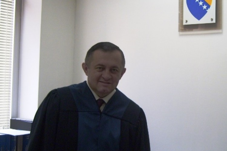ON THE OCCASION OF THE PASSING OF MILORAD BARAŠIN, PROSECUTOR OF THE BIH PROSECUTOR’S OFFICE, THE STAFF OF THE BIH PROSECUTOR’S OFFICE AND ACTING CHIEF PROSECUTOR EXTEND THEIR CONDOLENCES AND RESPECT TO THE BARAŠIN FAMILY