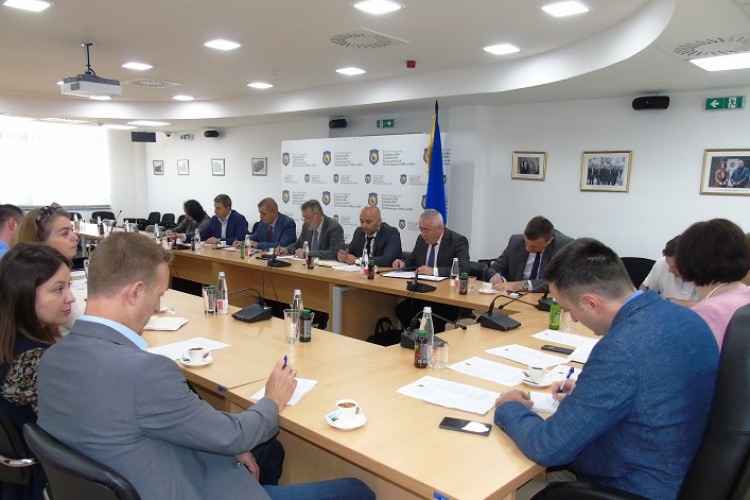 САСТАНАК УДАРНЕ ГРУПЕ ЗА БОРБУ ПРОТИВ ТЕРОРИЗМА И ЈАЧАЊА СПОСОБНОСТИ ЗА БОРБУ ПРОТИВ ТЕРОРИЗМА У ТУЖИЛАШТВУ БиХ