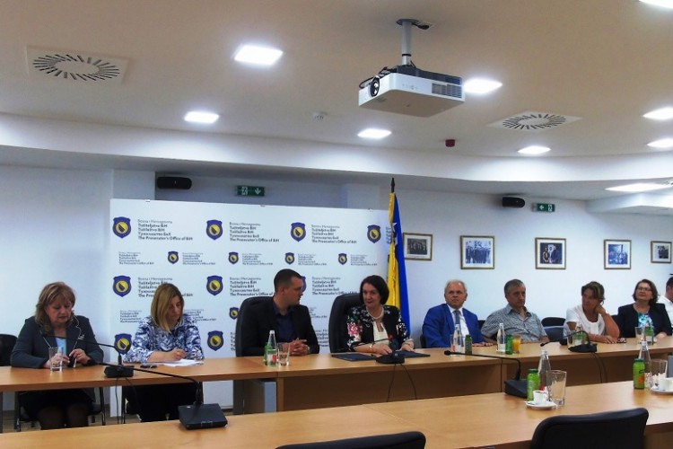 ПОТПИСАН СПОРАЗУМ О ПРОВОЂЕЊУ НАБАВКЕ РАДОВА ЗА САНАЦИЈУ ДЕВАСТИРАНЕ ЛОКАЦИЈЕ РЕГИОНАЛНОГ ЦЕНТРА ЗА УПРАВЉАЊЕ ОТПАДОМ СМИЉЕВИЋИ