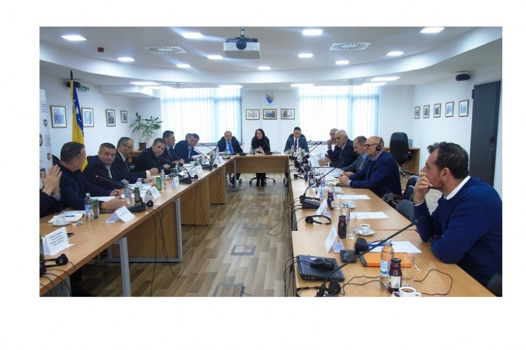 У ТУЖИЛАШТВУ БиХ ОДРЖАН САСТАНАК УДАРНЕ ГРУПЕ ЗА БОРБУ ПРОТИВ ТЕРОРИЗМА И ЈАЧАЊА СПОСОБНОСТИ ЗА БОРБУ ПРОТИВ ТЕРОРИЗМА