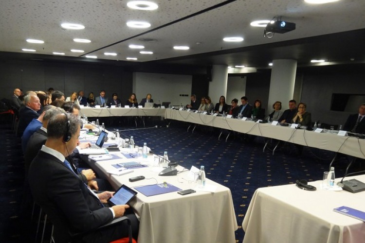 ГЛАВНИ ТУЖИОЦИ ИЗ БиХ, ЦРНЕ ГОРЕ, ХРВАТСКЕ И СРБИЈЕ УЗ УЧЕШЋЕ ГЛАВНОГ ТУЖИОЦА ПРИ МРМКС-у РАЗГОВАРАЈУ О ЈАЧАЊУ РЕГИОНАЛНЕ САРАДЊЕ У БОРБИ ПРОТИВ НЕКАЖЊИВОСТИ РАТНИХ ЗЛОЧИНА