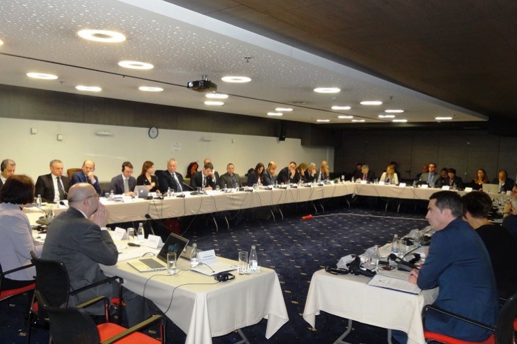 ГЛАВНИ ТУЖИОЦИ ИЗ БиХ, ЦРНЕ ГОРЕ, ХРВАТСКЕ И СРБИЈЕ УЗ УЧЕШЋЕ ГЛАВНОГ ТУЖИОЦА ПРИ МРМКС-у РАЗГОВАРАЈУ О ЈАЧАЊУ РЕГИОНАЛНЕ САРАДЊЕ У БОРБИ ПРОТИВ НЕКАЖЊИВОСТИ РАТНИХ ЗЛОЧИНА