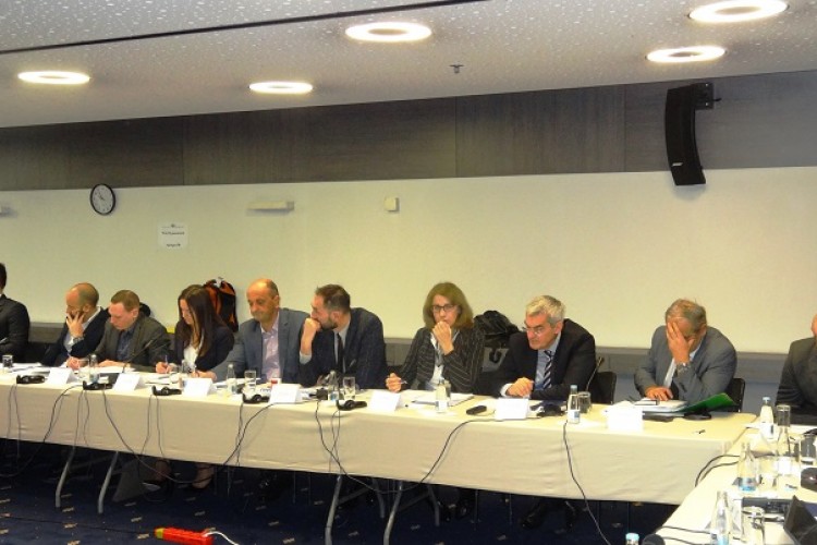 ГЛАВНИ ТУЖИОЦИ ИЗ БиХ, ЦРНЕ ГОРЕ, ХРВАТСКЕ И СРБИЈЕ УЗ УЧЕШЋЕ ГЛАВНОГ ТУЖИОЦА ПРИ МРМКС-у РАЗГОВАРАЈУ О ЈАЧАЊУ РЕГИОНАЛНЕ САРАДЊЕ У БОРБИ ПРОТИВ НЕКАЖЊИВОСТИ РАТНИХ ЗЛОЧИНА