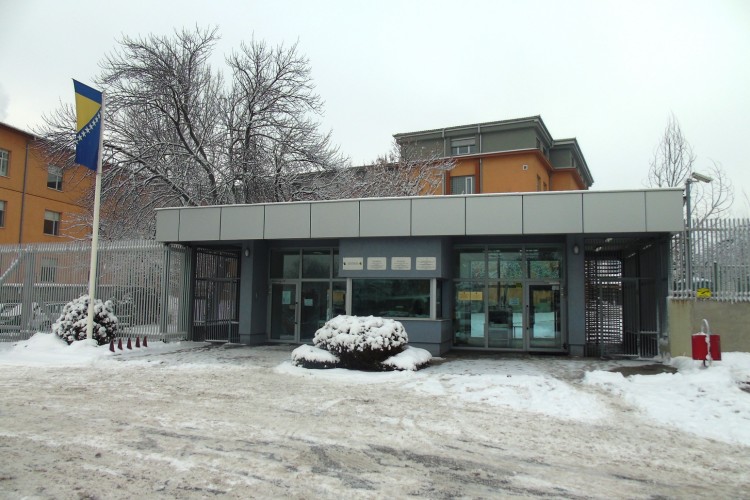 ПОДИГНУТА ОПТУЖНИЦА ЗА КОРУПТИВНО КРИВИЧНО ДЈЕЛО ПРОТИВ ЗАПОСЛЕНИКА ЦАРИНЕ