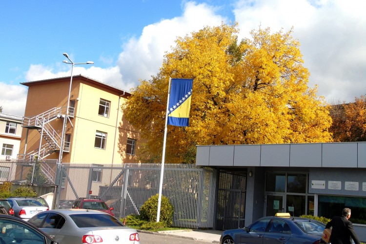 ПРЕТРЕСИ У ОКВИРУ ПРЕДМЕТА ЗА ЈАВНО ПОДСТИЦАЊЕ НА ТЕРОРИЗАМ ВРШЕ СЕ У САРАЈЕВУ