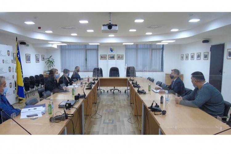 ГЛАВНА ТУЖИТЕЉКА ГОРДАНА ТАДИЋ САСТАЛА СЕ СА ПОЛИЦИЈСКИМ АТАШЕОМ АМБАСАДЕ АУСТРИЈЕ У БОСНИ И ХЕРЦЕГОВИНИ