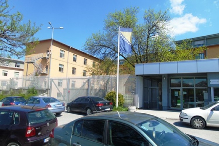 INDICTMENT ISSUED AGAINST THREE PERSONS FOR ILLICIT TRAFFICKING IN LARGER QUANTITY OF HEAVY NARCOTIC DRUG COCAINE