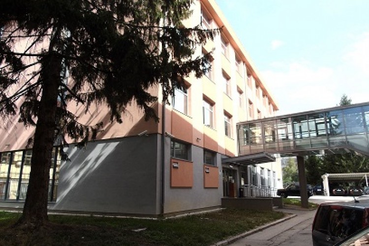 PRIJEDLOG PRITVORA ZA DVIJE OSOBE OSUMNJIČENE ZA NEOVLAŠTENI MEĐUNARODNI PROMET OPOJNE DROGE