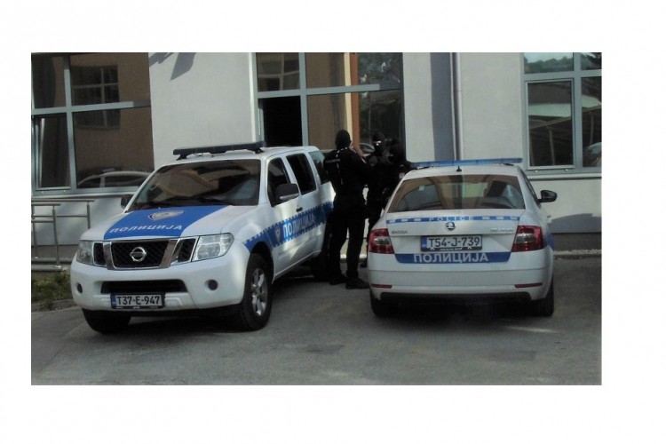 IN CONTINUATION OF STORAGE OPERATION, THREE SUSPECTS DEPRIVED OF LIBERTY AND HANDED OVER TO BIH PROSECUTOR’S OFFICE 