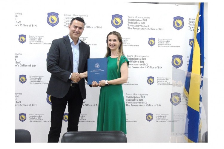 V.D. GLAVNOG TUŽIOCA SASTAO SE SA PREDSTAVNICIMA AMBASADE SAD-a