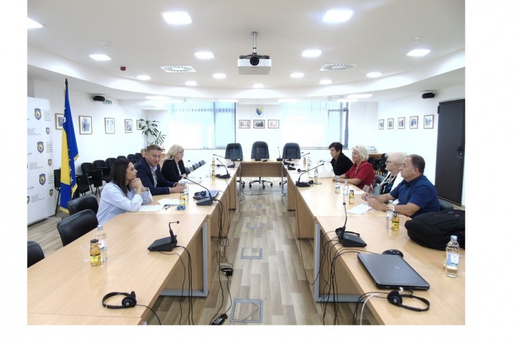 MEETINGS WITH REPRESENTATIVES OF THE ASSOCIATIONS OF VICTIMS AND FAMILIES OF THE INJURED PARTIES IN WAR CRIMES CASES FROM DIFFERENT REGIONS OF BIH HELD AT THE BIH PROSECUTOR’S OFFICE
