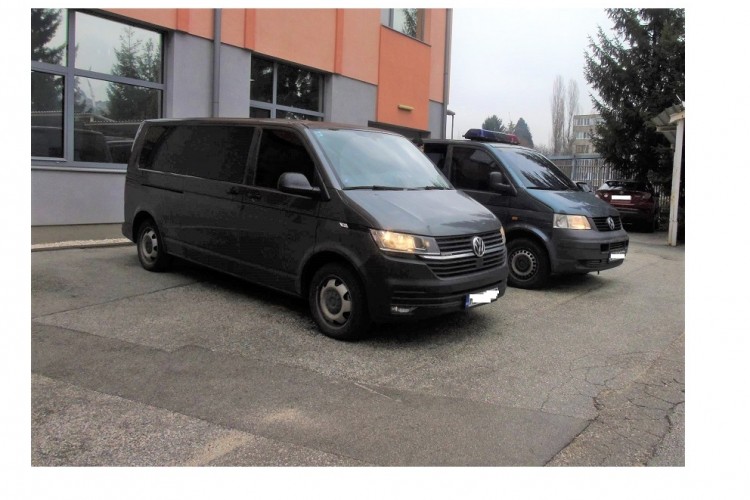 PRIJEDLOG PRITVORA ZA 4 OSOBE U PREDMETU SOLAKOVIĆ I DR.