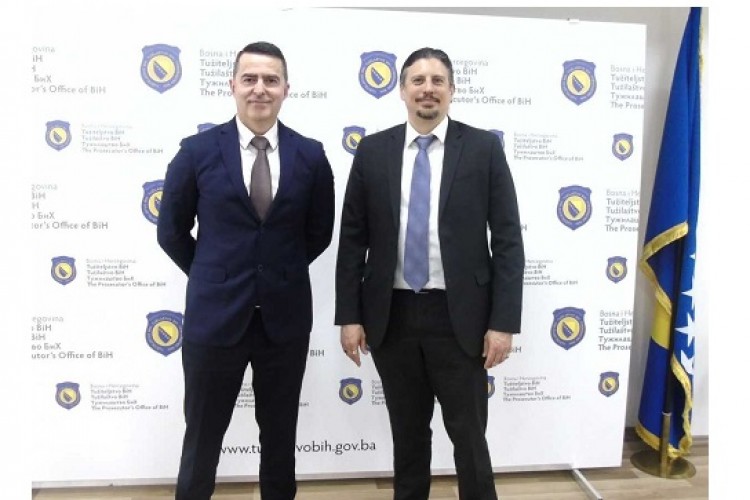 GLAVNI TUŽITELJ MILANKO KAJGANIĆ SASTAO SE SA KOORDINATOROM GLOBALNE ANTI-KORUPCIJE VLADE SAD-a