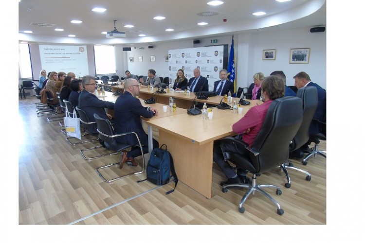 PREDSTAVNICI VISOKE PRAVOSUDNE DELEGACIJE R SRBIJE U STUDIJSKOJ POSJETI TUŽILAŠTVU BiH