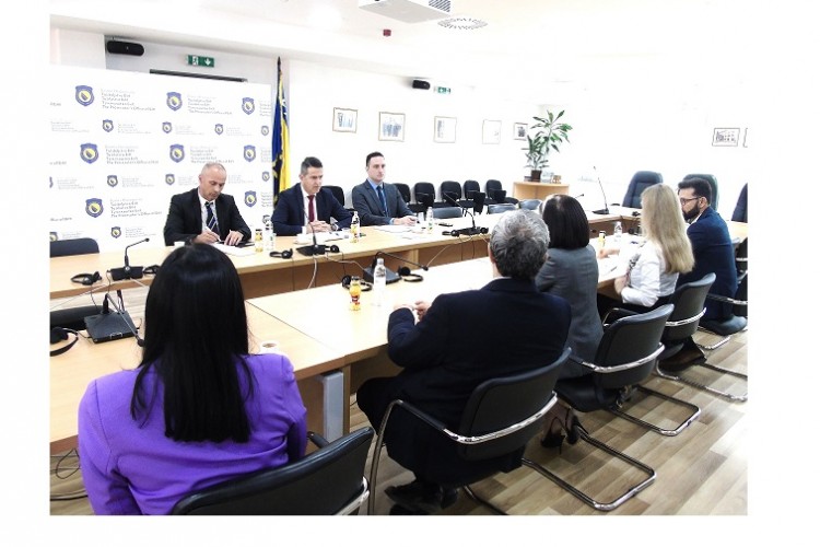 ГЛАВНИ ТУЖИЛАЦ СЕ САСТАО СА АМБАСАДОРКОМ КРАЉЕВИНЕ ШПАНИЈЕ