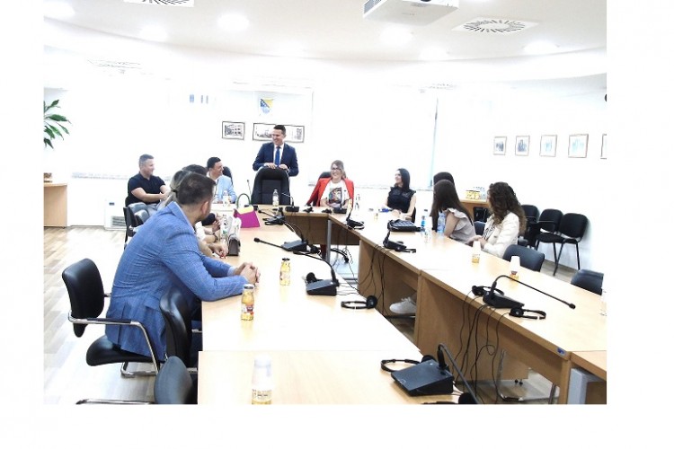 STUDENTI PRAVNOG FAKULTETA U ISTOČNOM SARAJEVU POSJETILI TUŽILAŠTVO BiH