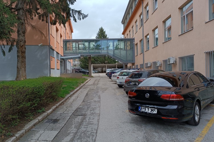 PODIGNUTA OPTUŽNICA PROTIV PET OSOBA ZBOG KRIJUMČARENJA STRANIH DRŽAVLJANA