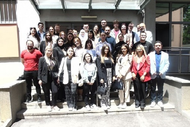 СТУДЕНТИ ПРАВНОГ ФАКУЛТЕТА У ЗЕНИЦИ ПОСЈЕТИЛИ ТУЖИЛАШТВО БиХ